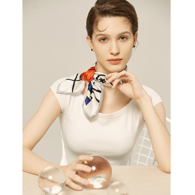 Fashion Simple Silk Square Scarf Ladies Hair Band Scarf Decoration S117