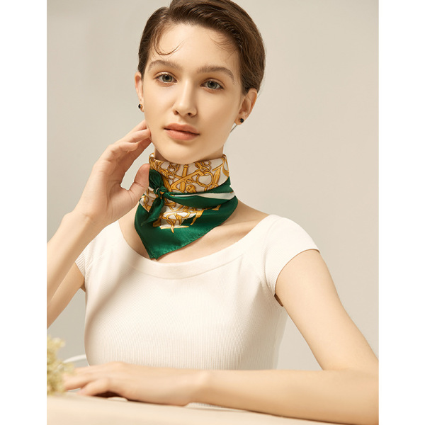 decorated with small checkered pattern ladies silk scarf S119