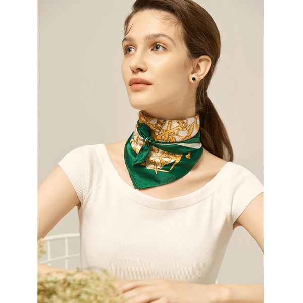 decorated with small checkered pattern ladies silk scarf S119